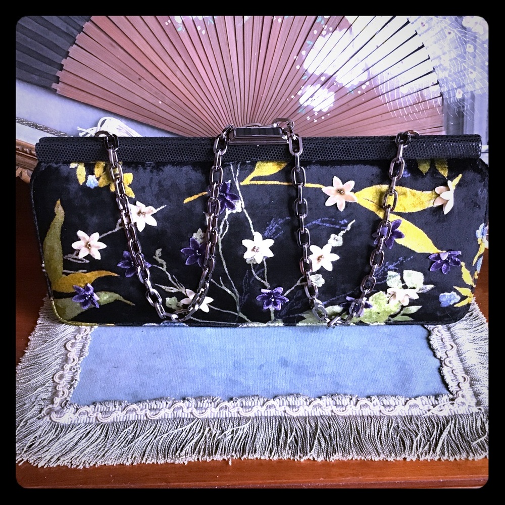 Rafé NY Black Velvet Bag w/ floral appliqués - Picture 2 of 9